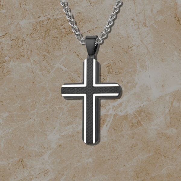 Croix Éminence Necklace