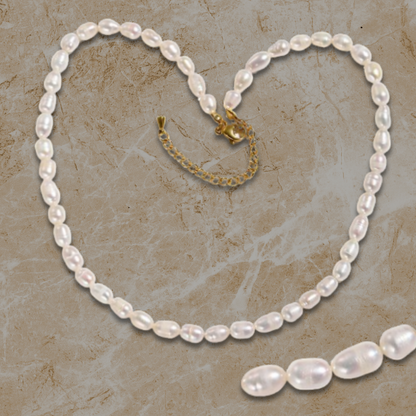 Maréa Natural Pearl Necklace